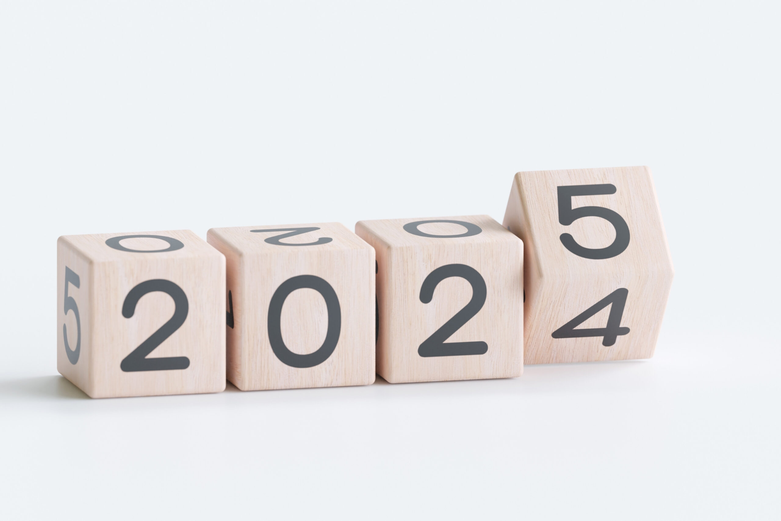 financial strategy 2025 cubes